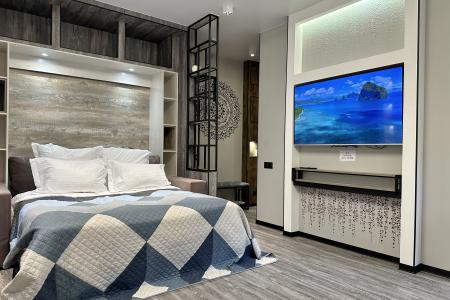 Стильная квартира в центре Академгородка