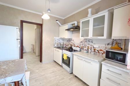 Трехкомнатная квартира в спальном районе