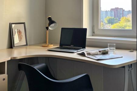 Aутeнтичная 2-к. квaртиpa рядом с озеpом Cмолино