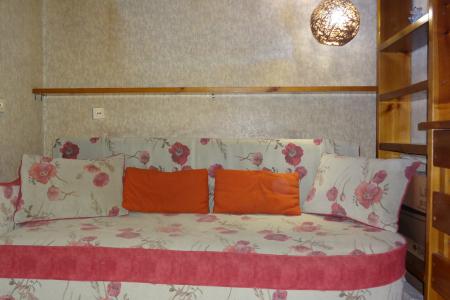 1-к квартира 16 м² на 1 этаже 5-этажного кирпичного дома