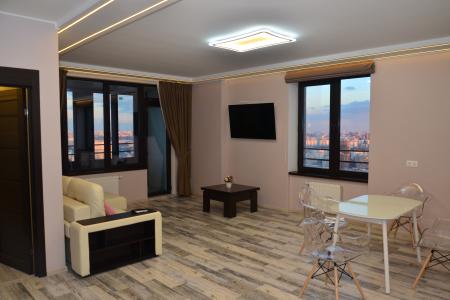 Апартаменты в небоскребе на Савеловской Сити