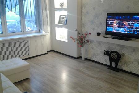 1- комн кв в центре на сутки