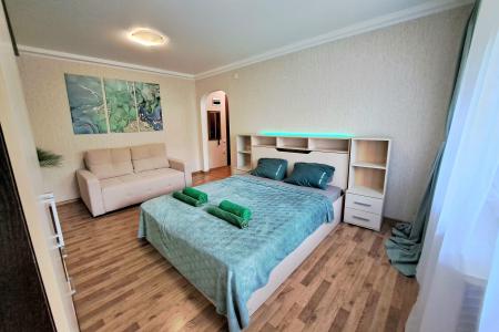 Green Room Apartment на Московской 32
