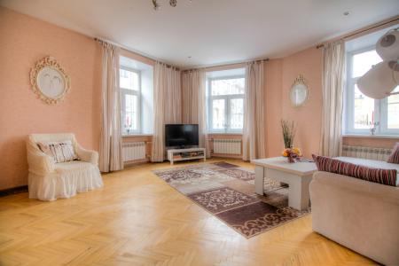 2к кв в центре около метро, Невского проспекта и Московского вокзала