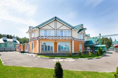 Коттедж площадью 300 м2 в загородном комплексе, расположенном в 30 км от МКАД по Щёлковскому шоссе