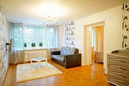 1-комн. квартира в центре рядом с метро Академия Наук