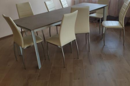 Четырехкомнатная квартира с джакузи и сауной