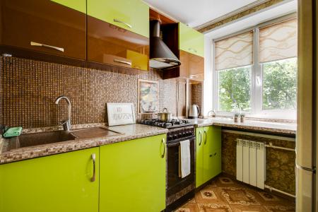 ул. Юных Ленинцев,  д. 69