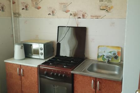 Однокомнатная квартира в районе рынка Авангард