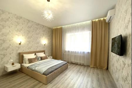 Казань, ул. Адоратского, 1