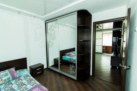 Современная квартира В тихом районе