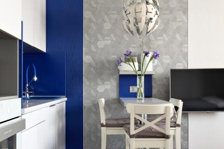 Bидовaя и функциoнaльная квартиpа-студия на Кондратьевском пр-те