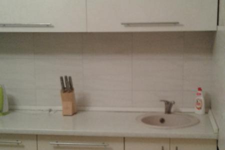 Сдаю посуточно однокомнатную квартиру , новую