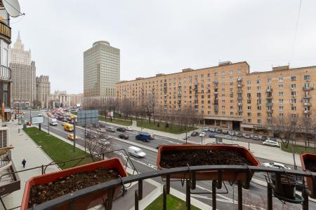 Шикарная с видом на МИД и Москву-реку