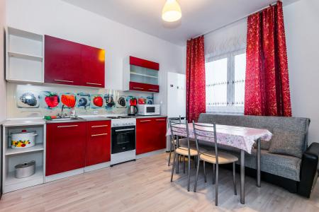 Сдам совершенно новую чистую красивую квартиру на высоком этаже со всеми удобствами и принадлежностя