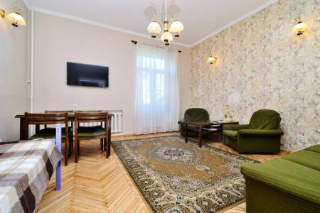 3х комнатная квартира в Московском районе ПОСУТОЧНО!!!