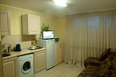 Чистая и уютная малогабаритная однокомнатная квартира в центре