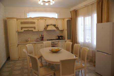 Сдам коттедж 230 кв.м.. Собственник. Банный комплекс. Ресторан.