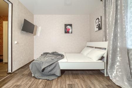 KvartalApartments on Kuibysheva, 67