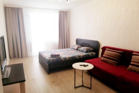 Просторная однокомнатная квартира недалеко от аквапарка, в шаговой детская клиника Неболит