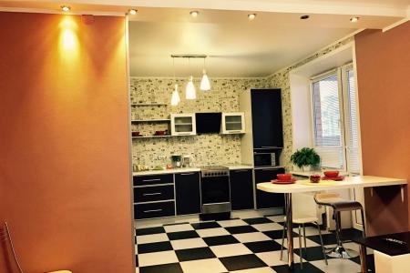 1 комнатная квартира ямашева 103а