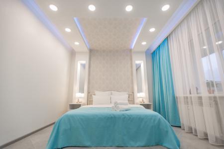 Двухкомнатный апартаменты возле ДК КТЗ