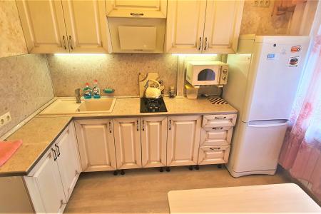 Двухкомнатная квартира на Зверева