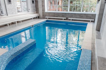 Шикарный замок для свадеб с шатром в Ватутинках