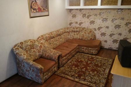 Сдам посуточно 3 комнатную квартиру