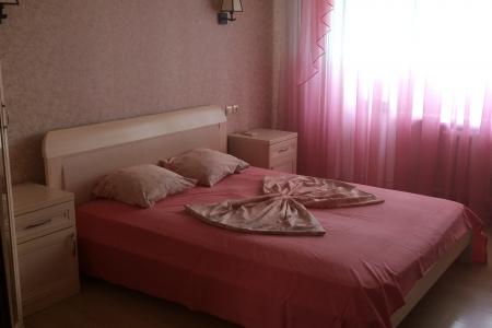 Двухкомнатная квартира в центре города в районе ЖД вокзала