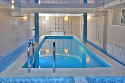 Коттедж для свадеб и вечеринок с бассейном до 50 человек. От собственника