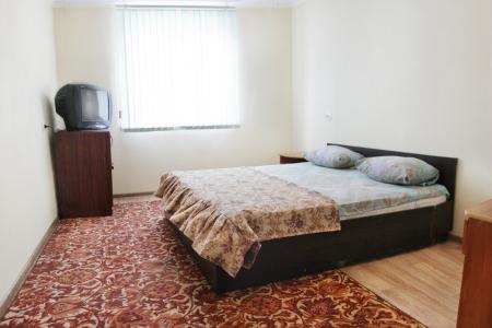 Двухкомнатная квартира в Орджоникидзевском районе