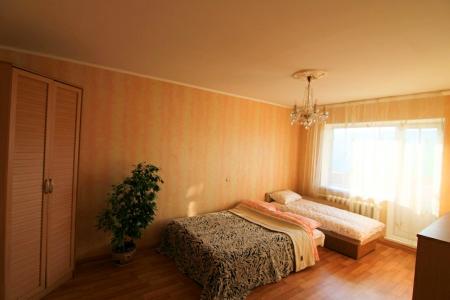 Квартира по ул. С.Дерябиной, 30 (Микрохирургия глаза, ЦСМ, ОДКБ № 1)