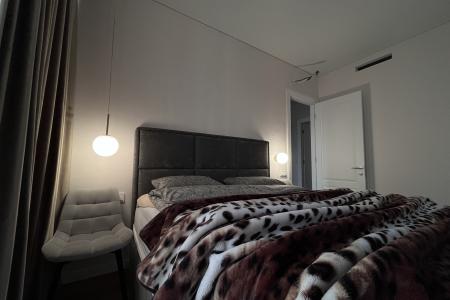 Брутальная , атмосферная квартира у метро.