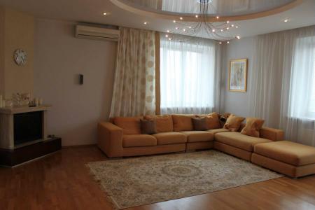 2 кв район Дома Печати