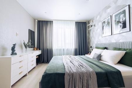 Пять Звёзд у Ж/Д вокзала