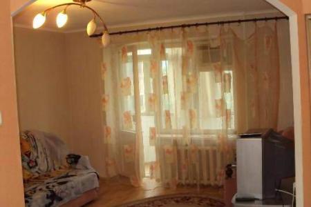 Сдам 1-к квартиру посуточно у вокзала