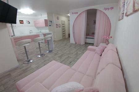 Квартира-студия с дизайнерским ремонтом