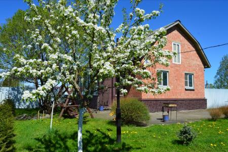 Просторный дом с сауной рядом с Тосно