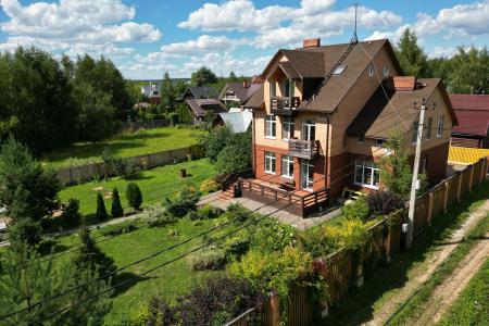 3-этажный дом, 460 м²