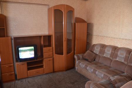 3х комнатная квартира у стадиона Металлург