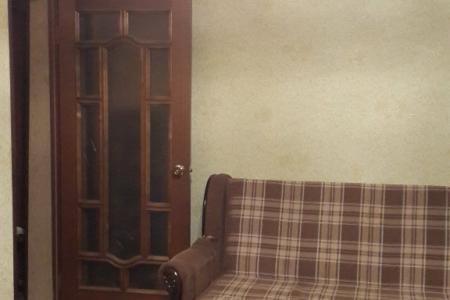 Двухкомнатная квартира возле ЖД-вокзала и Автовокзала.