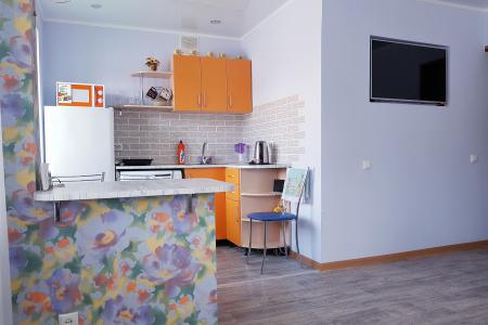 Уютная студия в центре для пар и командированных.