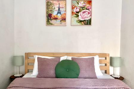 ApartMari Двухкомнатные на Житомирской