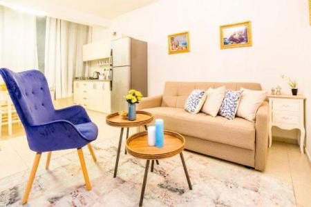 Сдам 2-х комнатную посуточно на берегу моря в Тель-Авиве