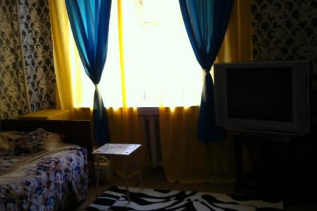 двухкомнатная квартира в возле магазина "вулкан"