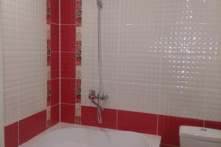 однокомнатная квартира в Ленинском районе с угловой ванной около УВАУГА, в\ч учебка связи