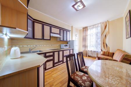 Квартира возле авто и Ж/Д вокзала Краснодар-1