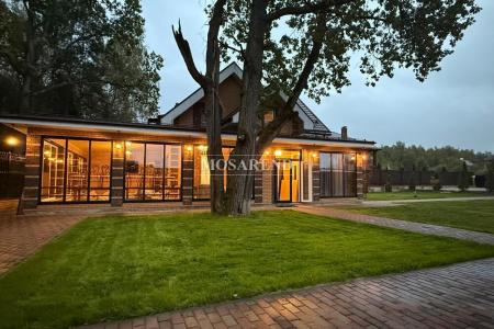 Коттедж на 20 человек