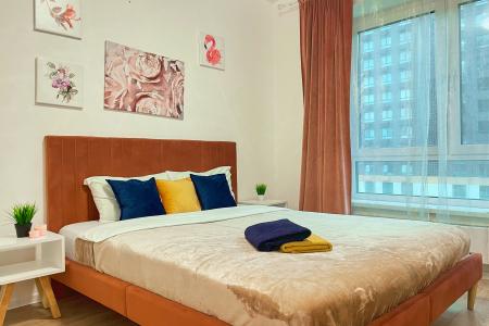 Романтичная студия для двоих Sunny Days Apartment